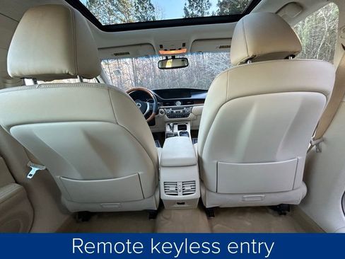 Used 2014 Lexus ES 300h image 22