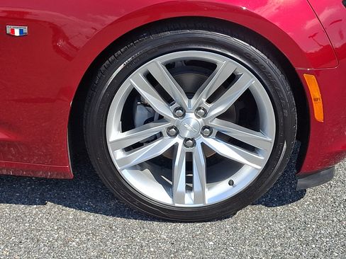 Used 2016 Chevrolet Camaro LT w/ RS Package RWD image 8