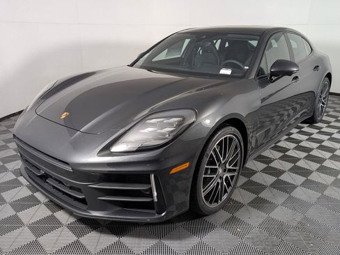 New 2026 Porsche Panamera 4 image 1