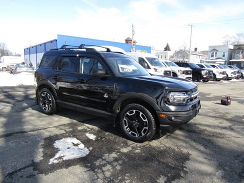 Used 2021 Ford Bronco Sport Outer Banks w/ Outer Banks Package (96D) image 44