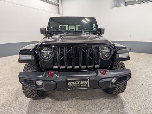 Used 2021 Jeep Gladiator Rubicon AWD/4WD image 12
