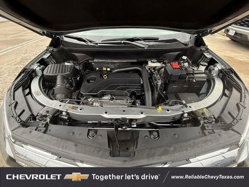 Used 2025 Chevrolet Equinox LT FWD image 33