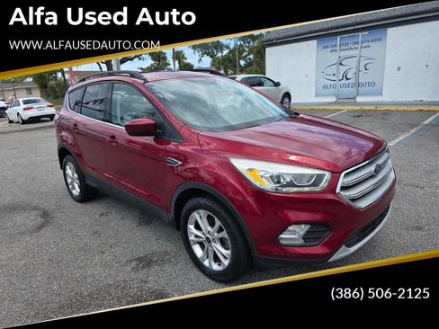 Used 2018 Ford Escape SEL FWD image 1