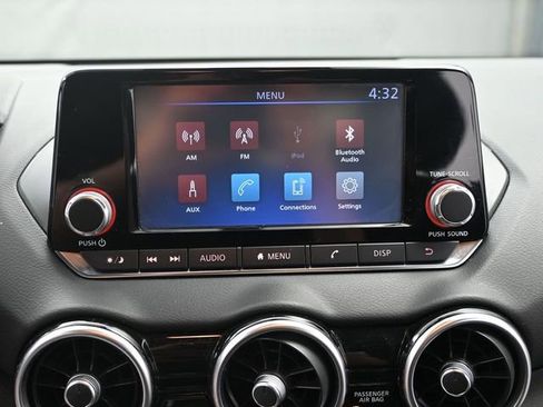 Used 2020 Nissan Sentra S image 18