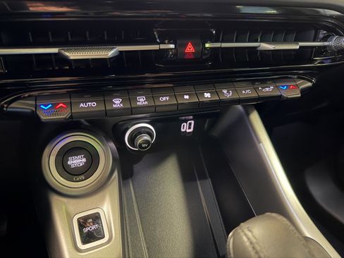 Used 2024 Dodge Hornet R/T w/ R/T Blacktop Package AWD/4WD image 48