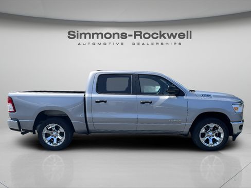 Used 2023 RAM 1500 Big Horn AWD/4WD image 6