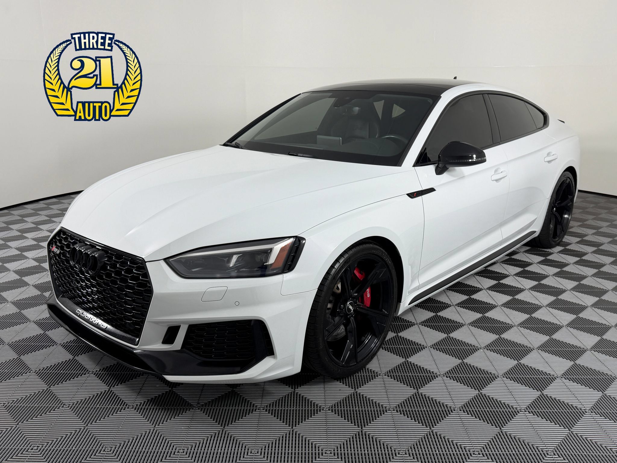 Used 2019 Audi RS 5 Sportback w/ Dynamic Package AWD/4WD image 1