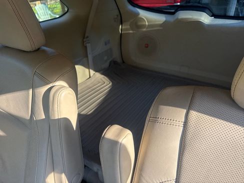 Used 2015 Toyota Highlander Limited image 11