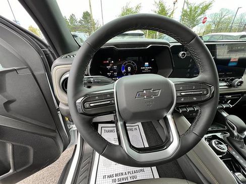 New 2026 Chevrolet Colorado ZR2 w/ Technology Package AWD/4WD image 13