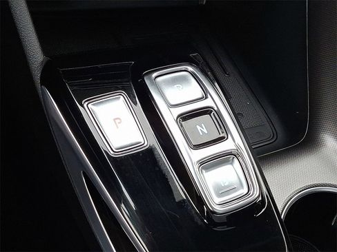 Used 2023 Hyundai Sonata Limited image 16