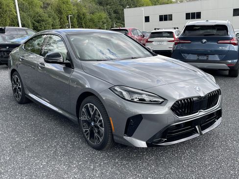 Used 2026 BMW 228i xDrive w/ Technology Package AWD/4WD image 3