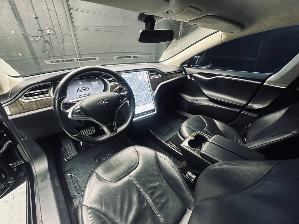 Used 2013 Tesla Model S Performance RWD image 21
