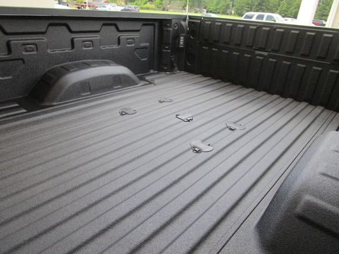 New 2026 GMC Sierra 2500 SLE w/ SLE Value Package; AWD/4WD image 27
