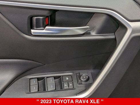 Used 2023 Toyota RAV4 XLE AWD/4WD image 14