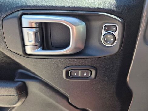 Certified 2020 Jeep Wrangler Unlimited Sport S image 22