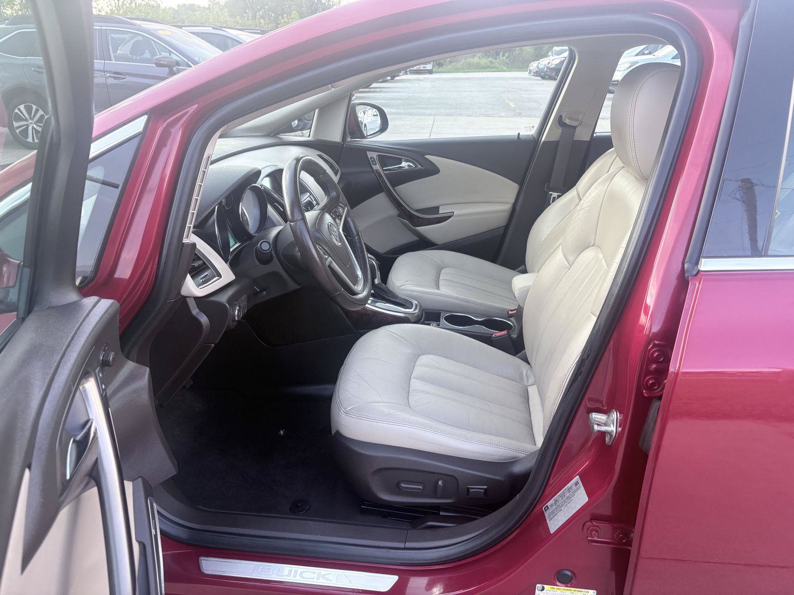 Used 2016 Buick Verano Premium w/ Driver Confidence Package FWD image 11
