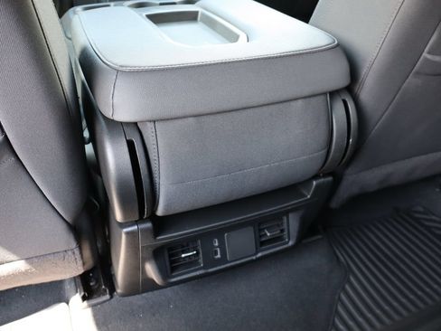 Used 2024 Chevrolet Silverado 1500 Custom Trail Boss AWD/4WD image 41