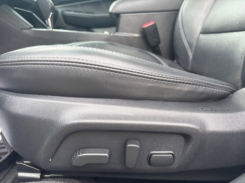 Used 2019 Subaru Outback 2.5i Limited image 9