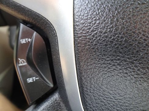Used 2013 Ford Escape SE image 36