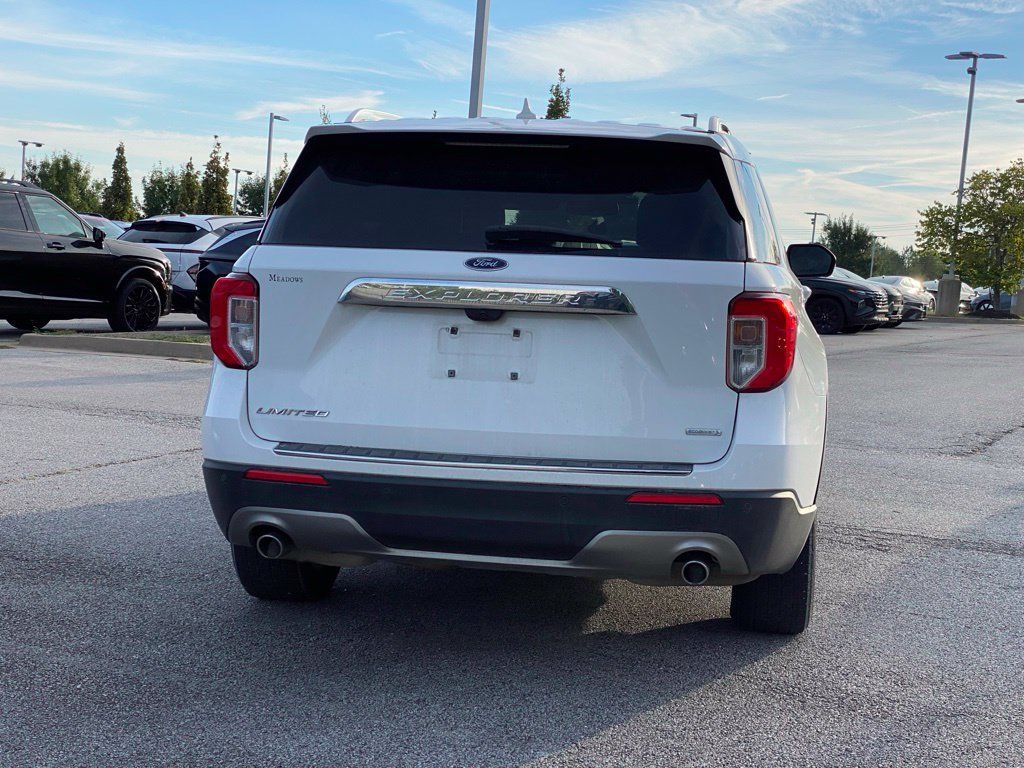Used 2020 Ford Explorer Limited RWD image 7