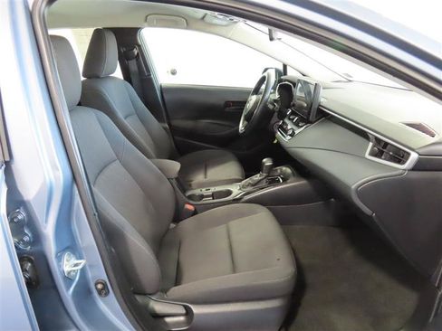 Used 2023 Toyota Corolla LE FWD image 30