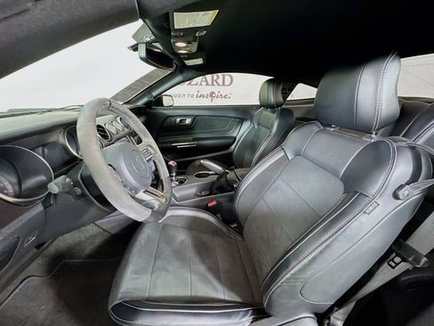 Used 2016 Ford Mustang Shelby GT350 w/ Technology Package image 25