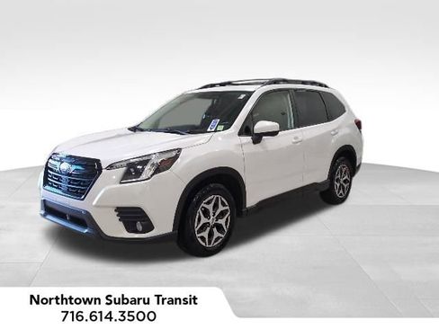 Certified 2022 Subaru Forester Premium image 1