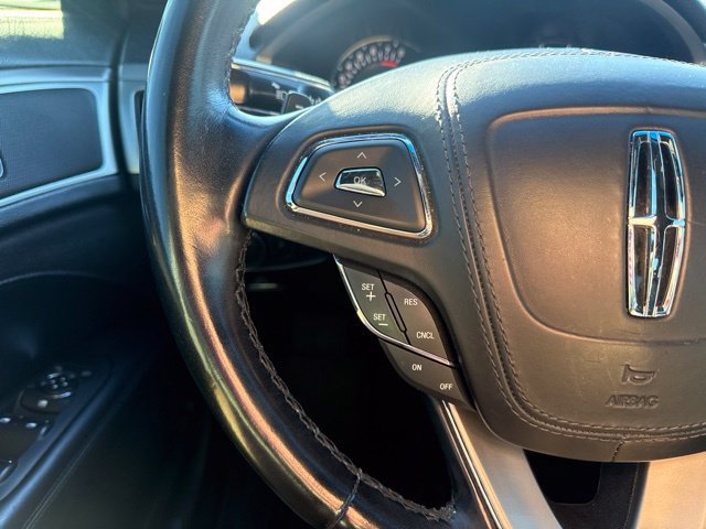 Used 2017 Lincoln MKZ Premiere FWD image 17