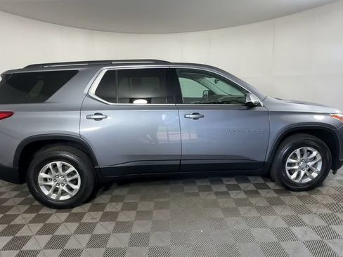 Certified 2020 Chevrolet Traverse LT FWD image 12
