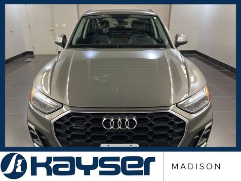 Used 2023 Audi Q5 2.0T Premium Plus AWD/4WD image 2