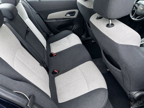 Used 2011 Chevrolet Cruze LS w/ Connectivity Package FWD image 11