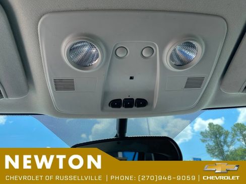 Used 2017 Buick Enclave Leather FWD image 18
