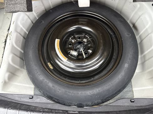 Used 2019 Nissan Maxima Platinum w/ Reserve Package image 41