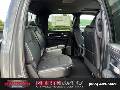 New 2026 RAM 2500 Laramie AWD/4WD image 24