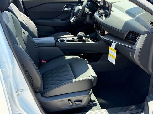 New 2026 Nissan Rogue Platinum AWD/4WD image 27