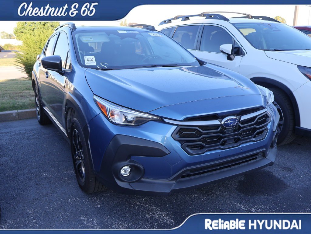 Used 2024 Subaru Crosstrek 2.0i Premium AWD/4WD image 2