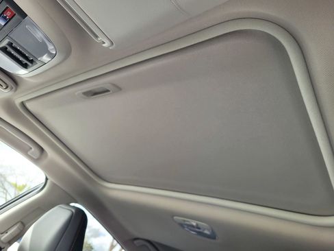 New 2026 Subaru Crosstrek 2.5i Limited AWD/4WD image 9