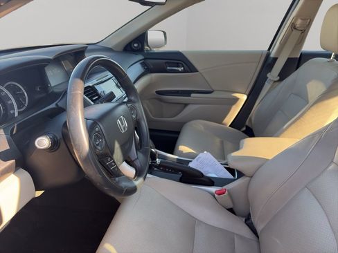 Used 2015 Honda Accord EX-L image 15