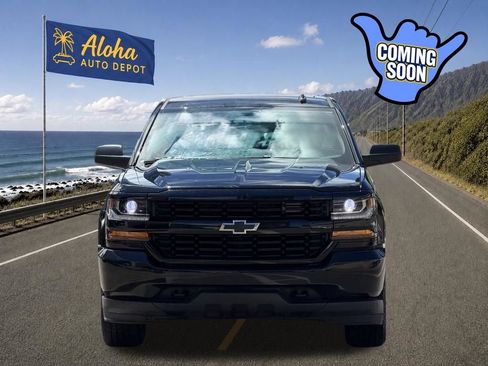 Used 2019 Chevrolet Silverado 1500 Custom w/ LPO, Essentials Package AWD/4WD image 6