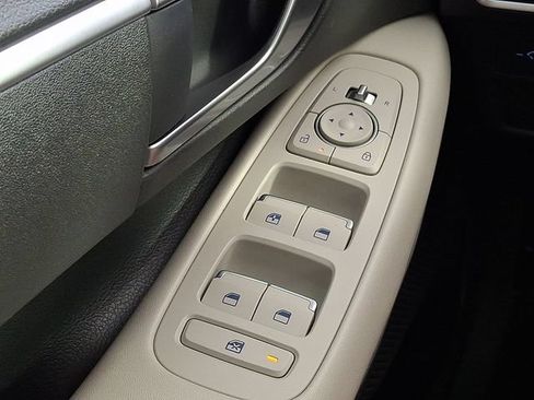 Certified 2025 Hyundai Sonata SE FWD image 33