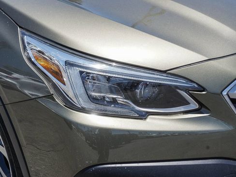 Used 2021 Subaru Outback Touring XT AWD/4WD image 9