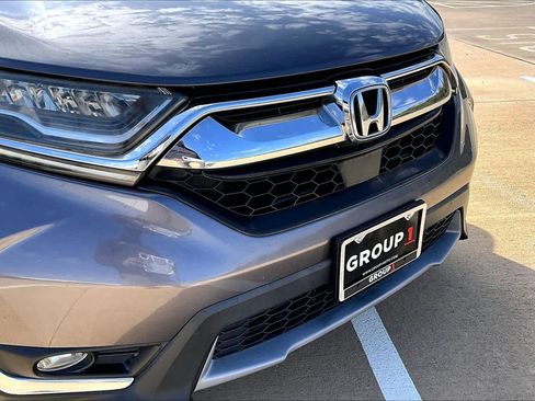 Used 2017 Honda CR-V Touring image 29