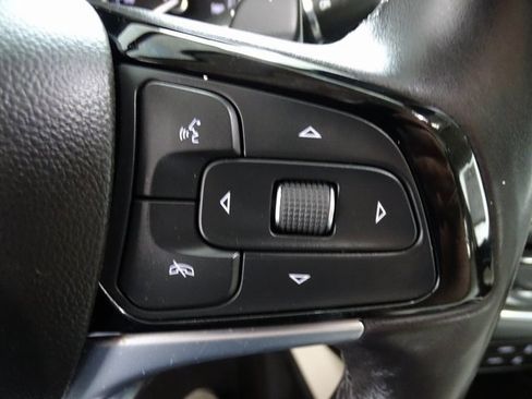 Used 2023 Buick Enclave Essence w/ Experience Buick Package image 8