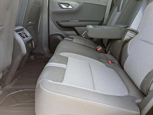 New 2025 Chevrolet Blazer LT w/ Convenience Package image 14