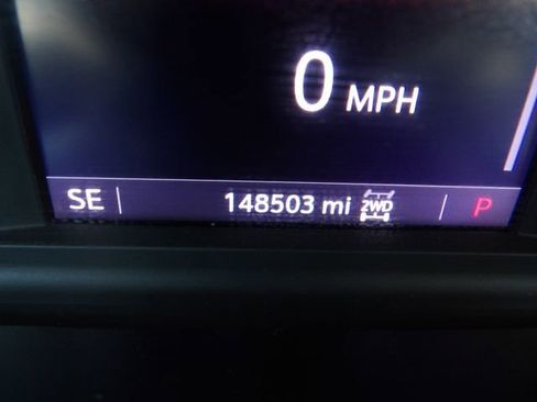 Used 2019 Chevrolet Silverado 1500 LT Trail Boss AWD/4WD image 32