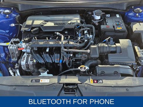 Used 2023 Hyundai Elantra Limited image 11