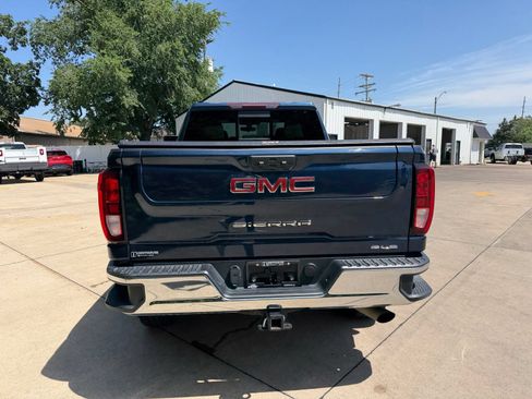Used 2022 GMC Sierra 2500 SLE w/ SLE Convenience Package AWD/4WD image 30