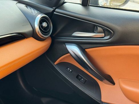 Used 2020 FIAT 124 Spider Lusso w/ Convenience Group image 34