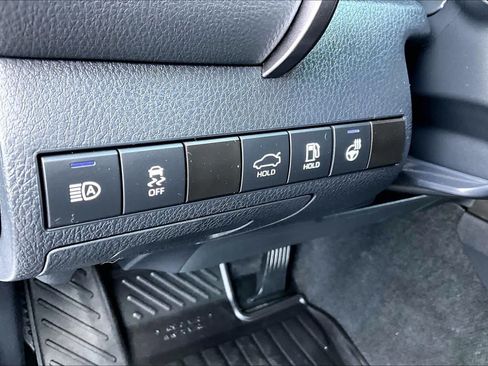 Certified 2024 Toyota Camry SE w/ Cold Weather Package AWD/4WD image 33