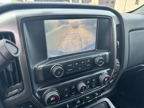 Used 2018 Chevrolet Silverado 1500 LT w/ All Star Edition image 18